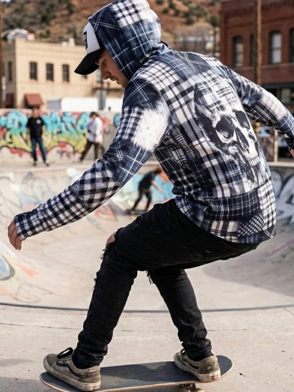 Skull Plaid  Blue Mens Long Sleeve Shirt Hooded Size Large NWT UV 50+ Thumbhole